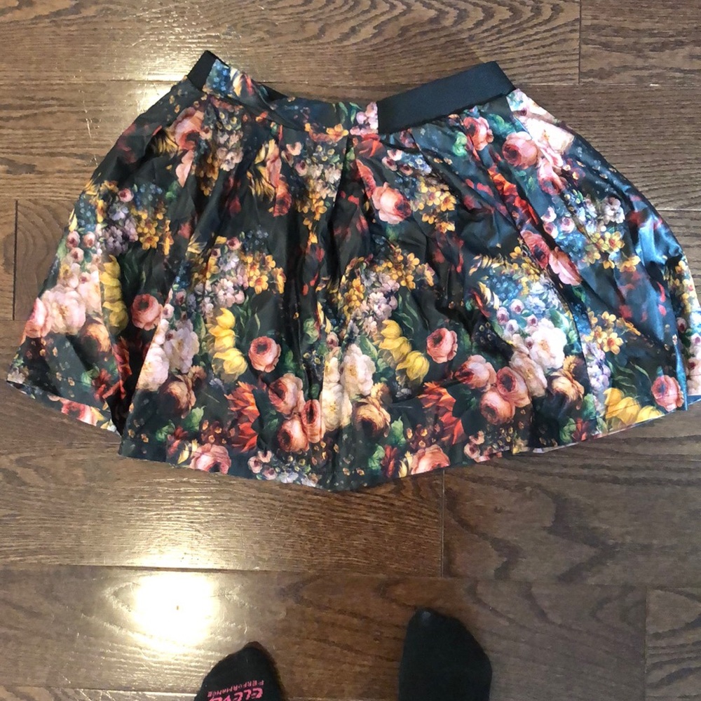 Faux leather floral skirt